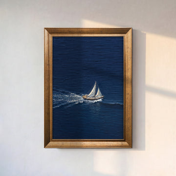 Lacivert Yelkenli Kanvas Tablo – Minimal Deniz Temalı Modern Dekoratif Duvar Tablosu