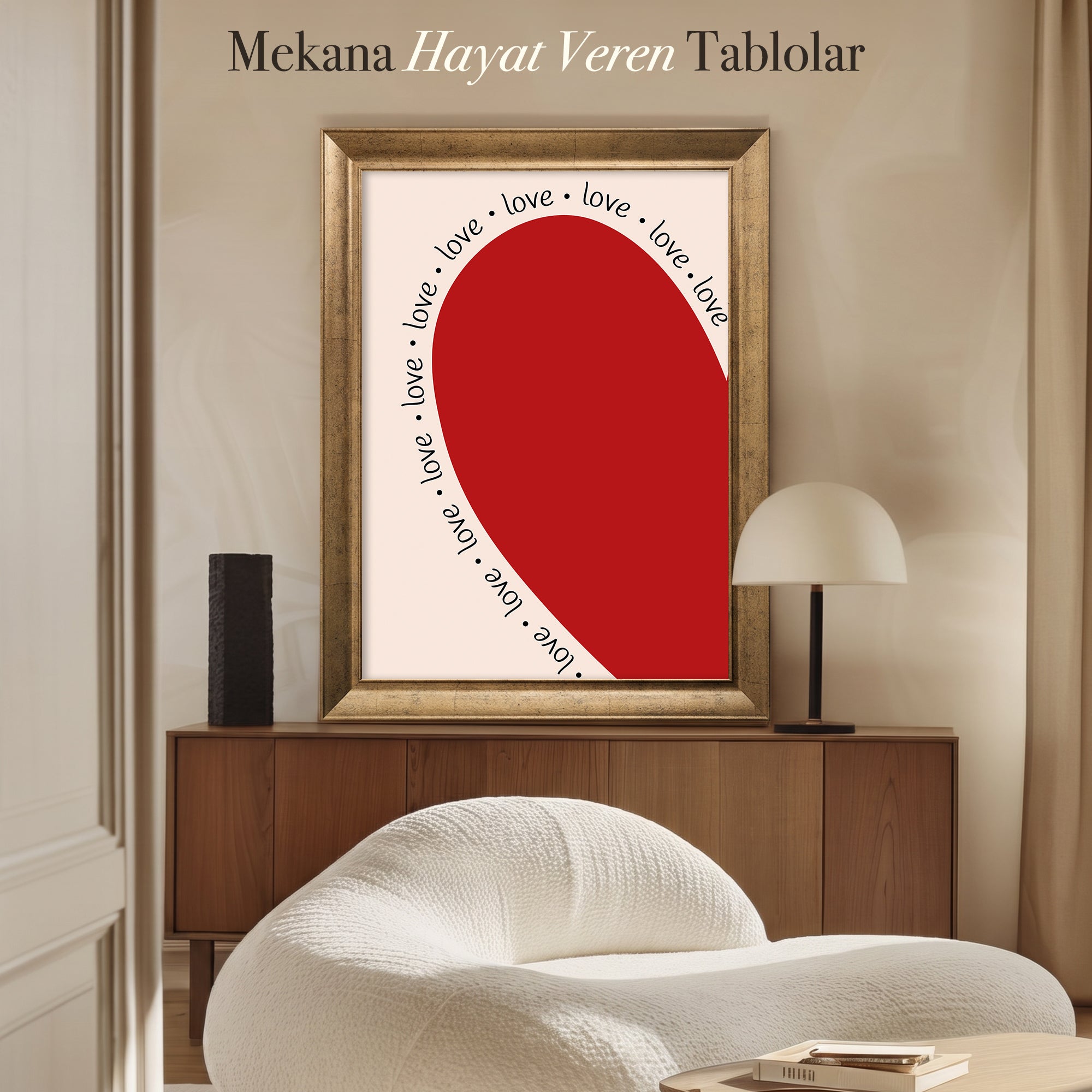 Love Kırmızı Kalp Formlu Kanvas Tablo